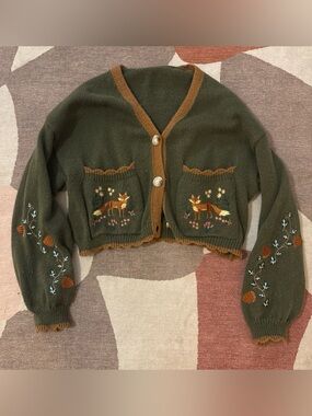 Source Unknown Olive Green Cropped Cardigan with Fox Embroidery